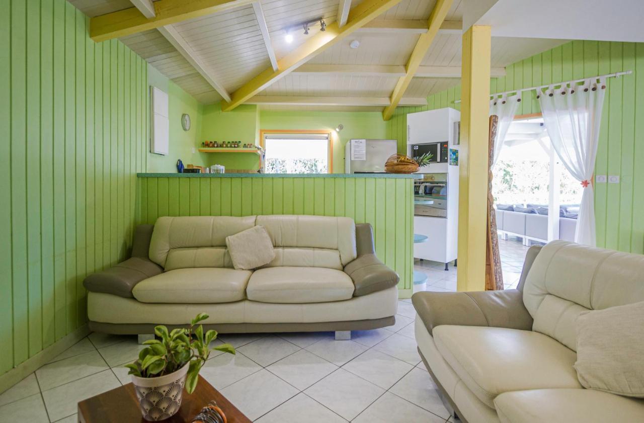 Green House Deshaies Exterior photo